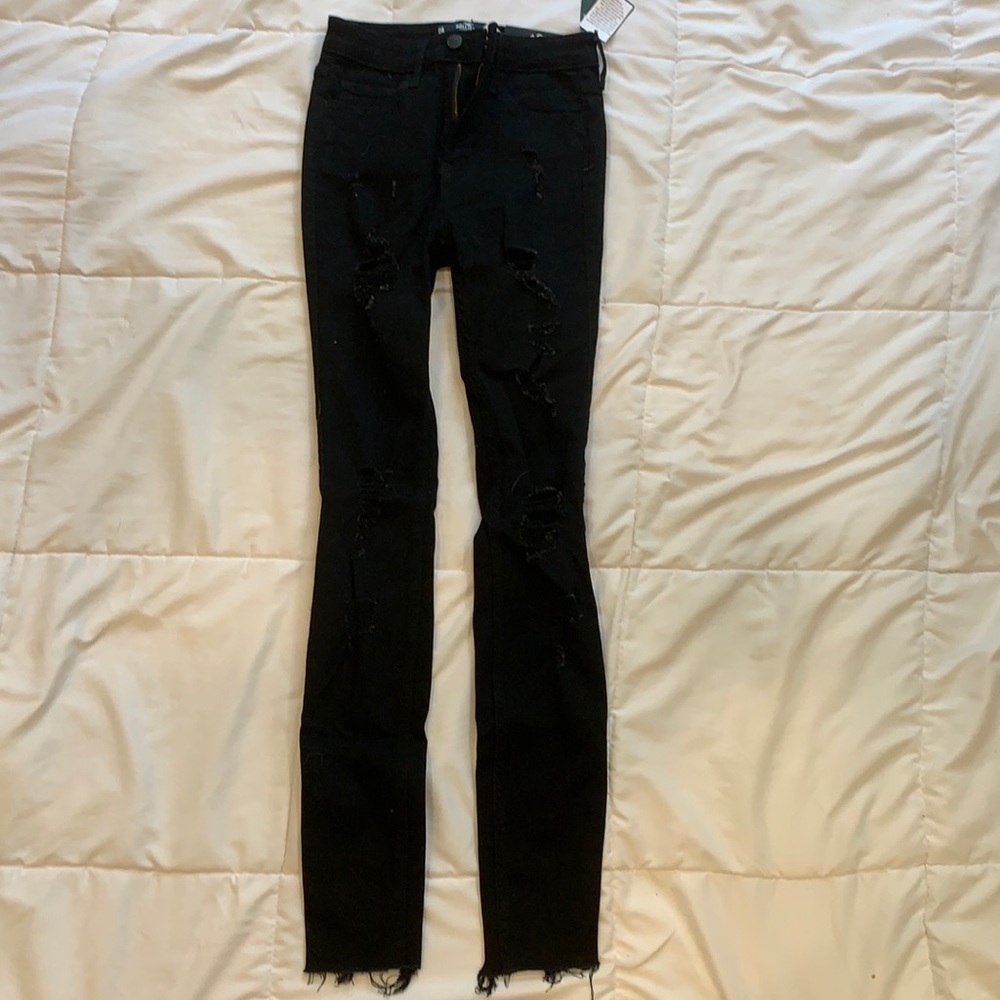 Hollister high rise super skinny distressed jeans.